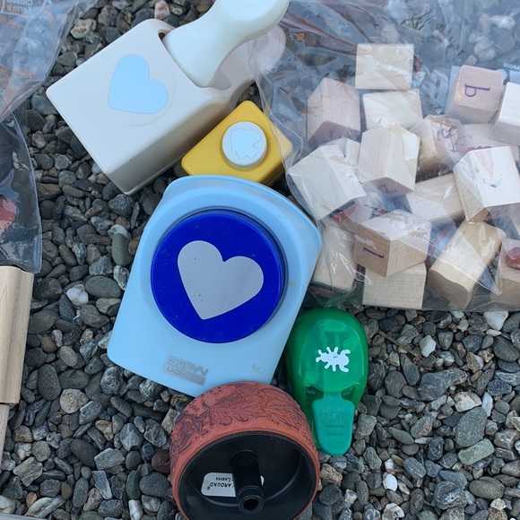 Stampin’ Up! (and more) early 2000s stamp packs - Picture 7 of 7